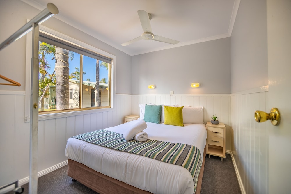 Ingenia Holidays One Mile Beach 13/50
