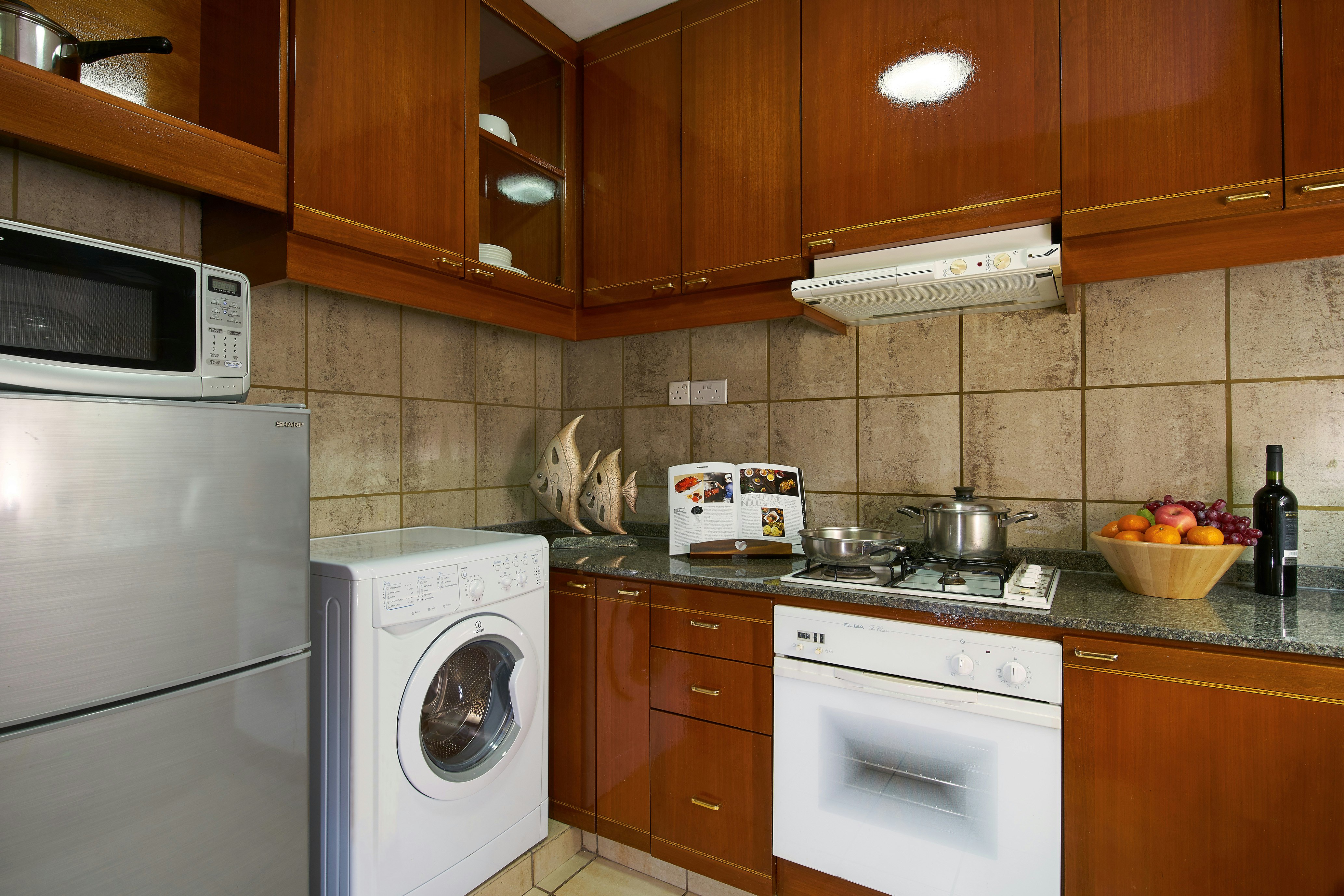 Orchard Parksuites 73/75