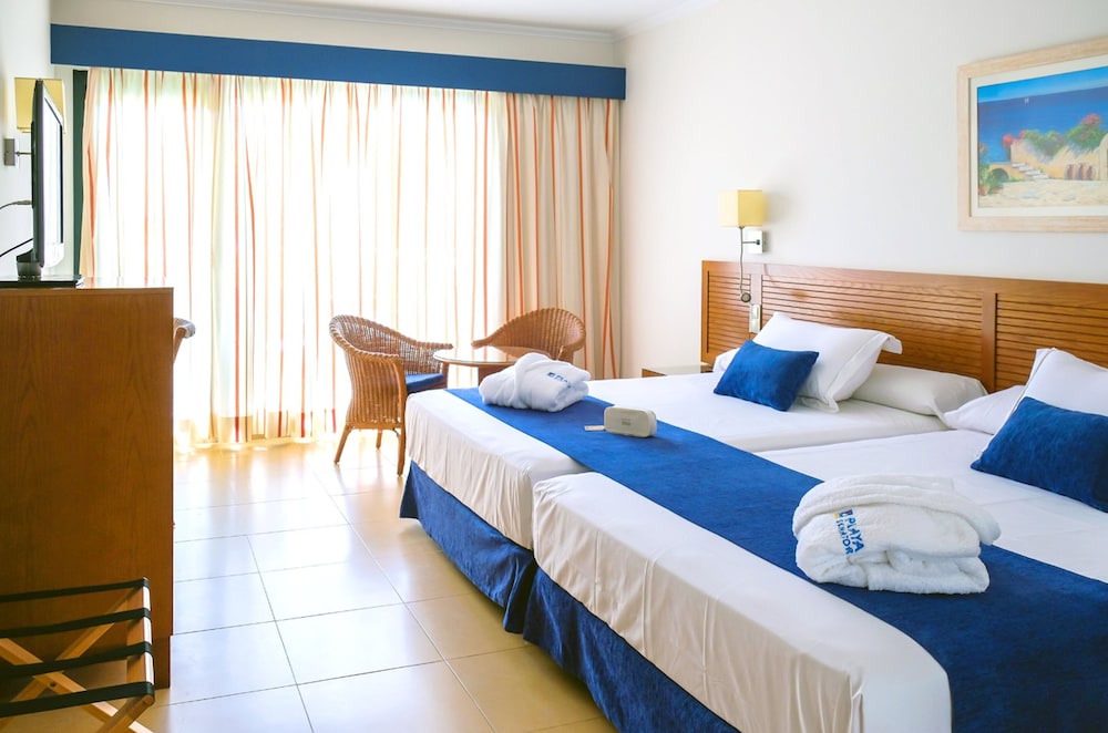 Playamarina Spa Hotel 32/48