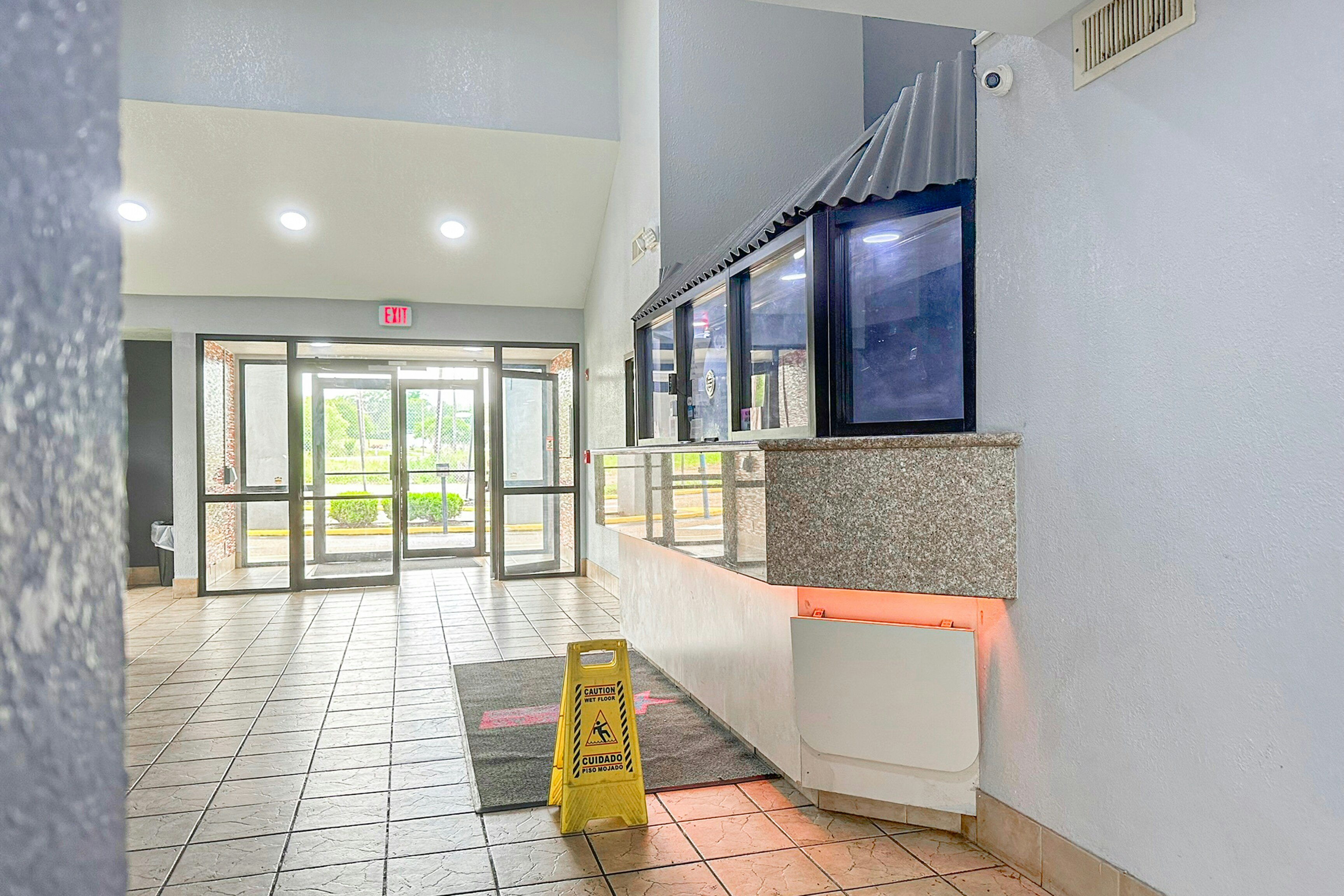 Relax Inn By Oyo Jackson MS Hwy 80/I-20 11/57
