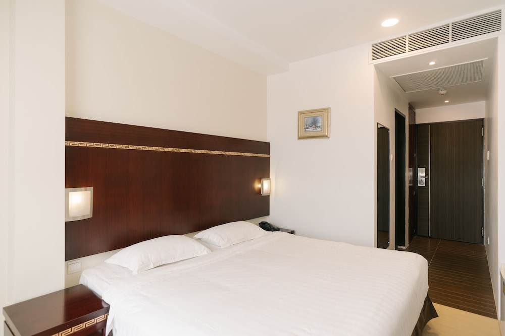 Rest Bugis Hotel 40/73