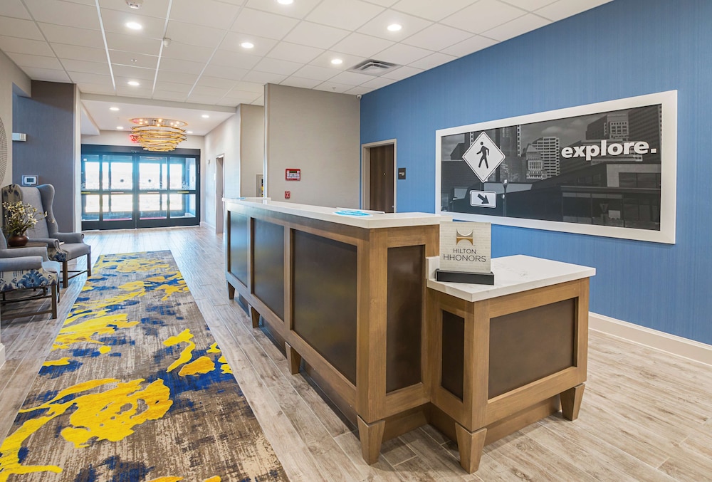 Hampton Inn & Suites Colleyville DFW Airport West 8/50
