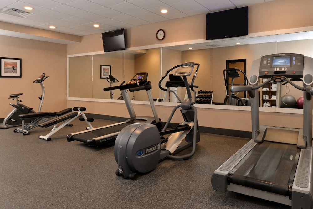 HOLIDAY INN NEW LONDON - MYSTIC AREA 24/59
