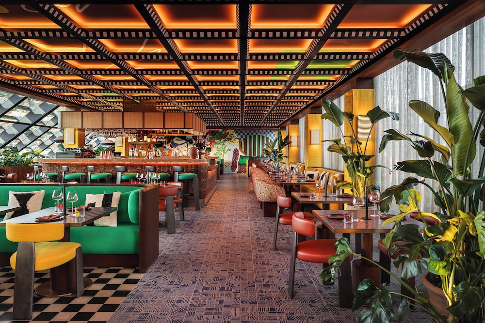 Andaz Lisbon 44/50