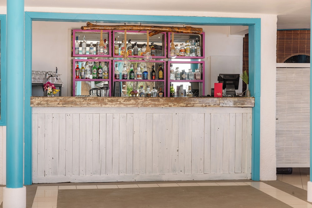 Cocotiers Seaside Boutik Hotel 36/50