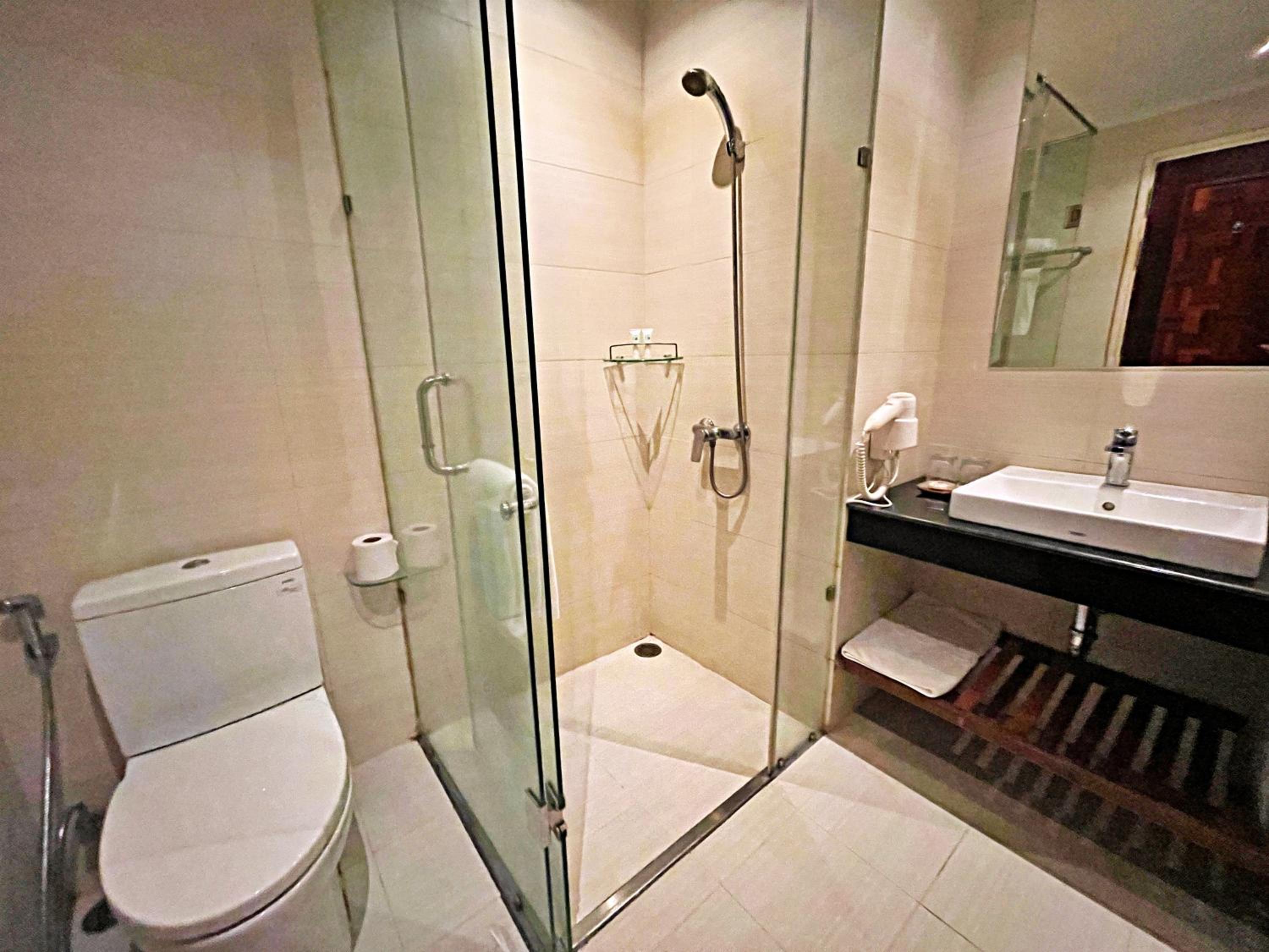 غرفة بسرير كينج بإطلالة على الحديقة، Sokha Palace Siem Reap Hotel 10/10