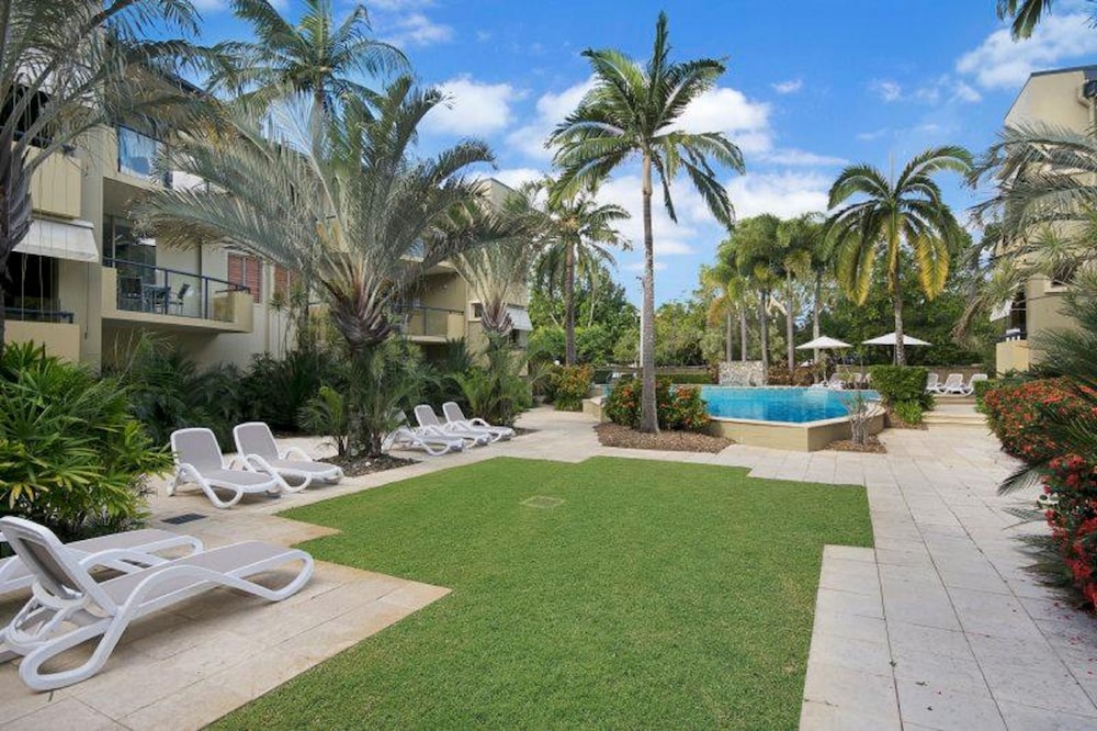 MONTPELLIER BOUTIQUE RESORT 11/18