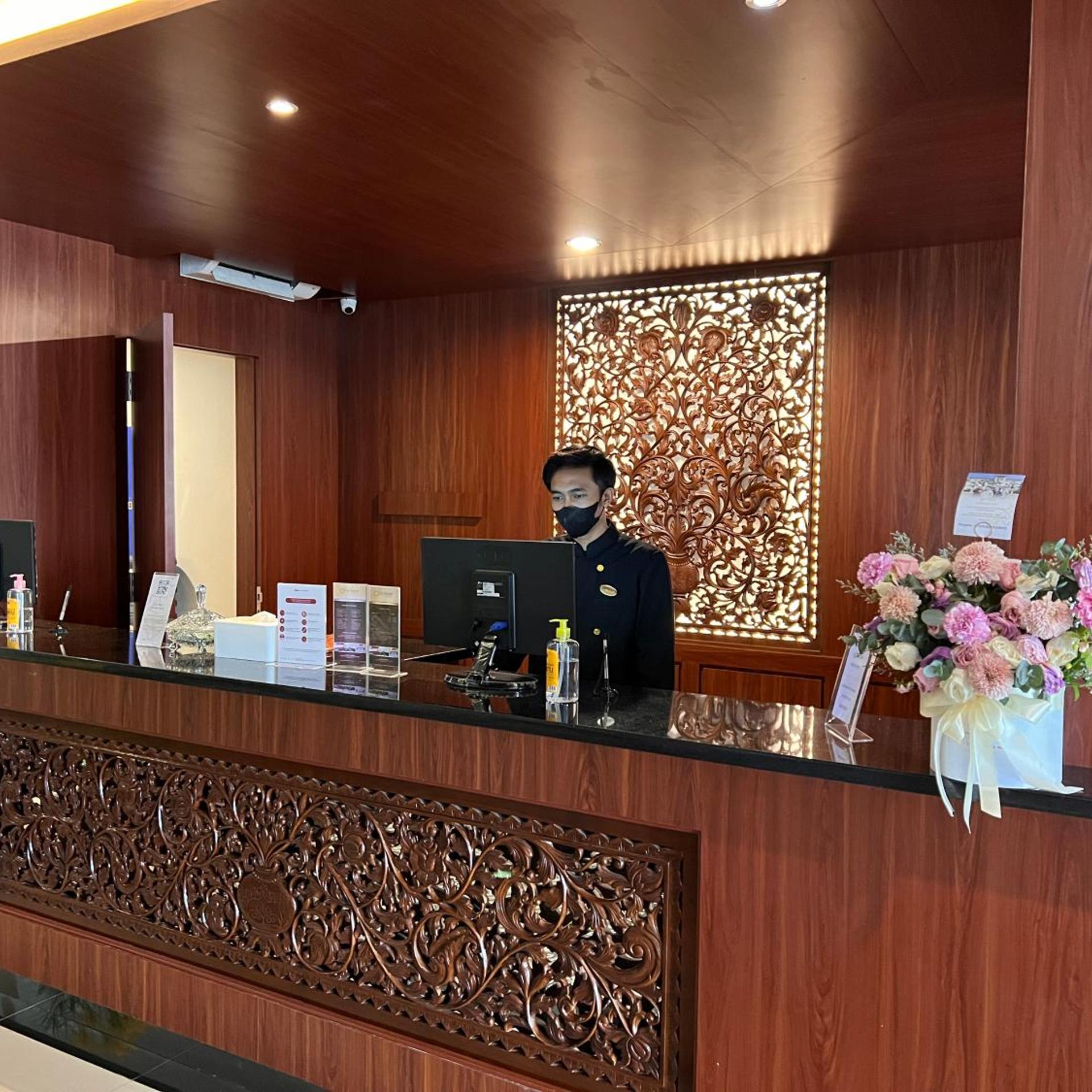 LE SEMAR HOTEL KARAWACI 3/23