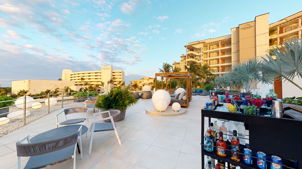 The Villas Cancun by Grand Park Royal Cancun Cbe 31/37