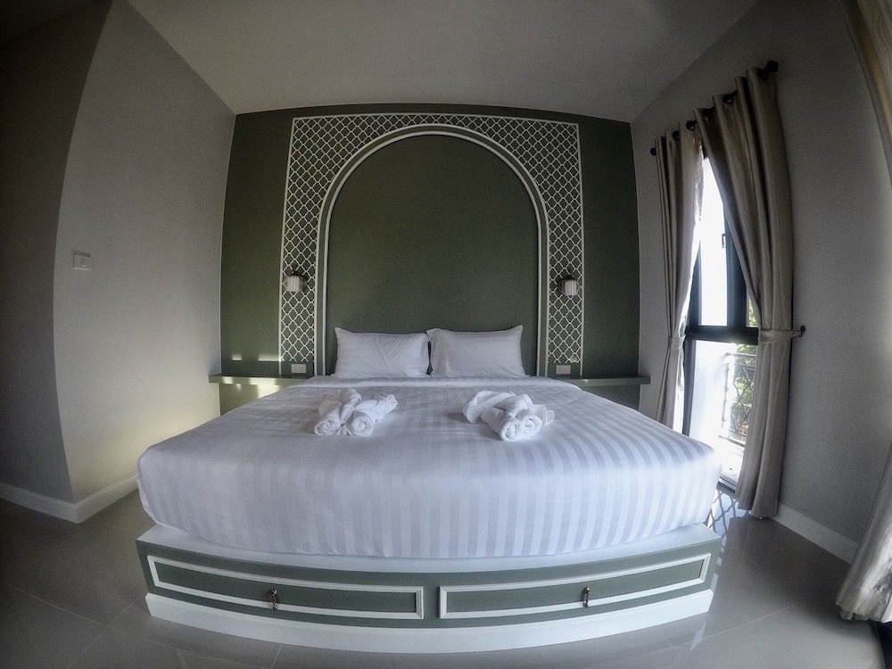 Anakin Boutique Hotel 23/42