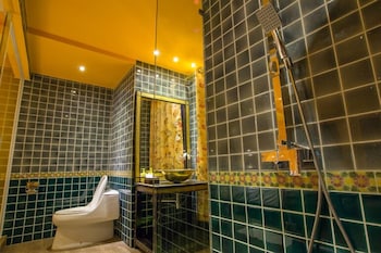 CHANGPUAK BOUTIQUE HOUSE 16/57