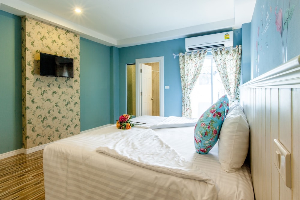 Gallery Lake View Hotel 18/64