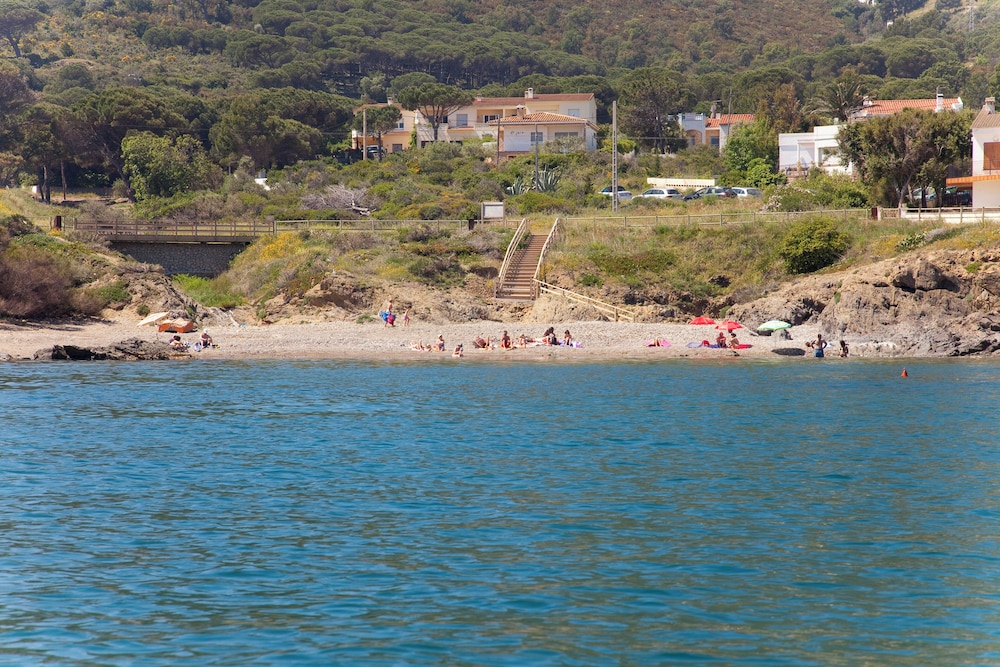 Porto Cristo Hotel 43/48