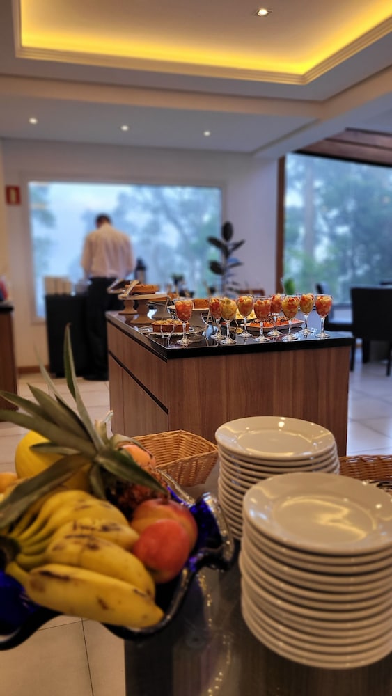 Hotel Golden Hills 20/36