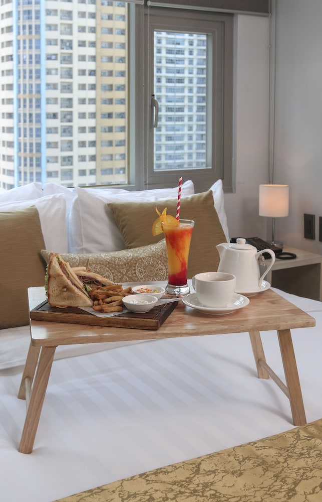 The Mini Suites - Eton Tower Makati 33/63