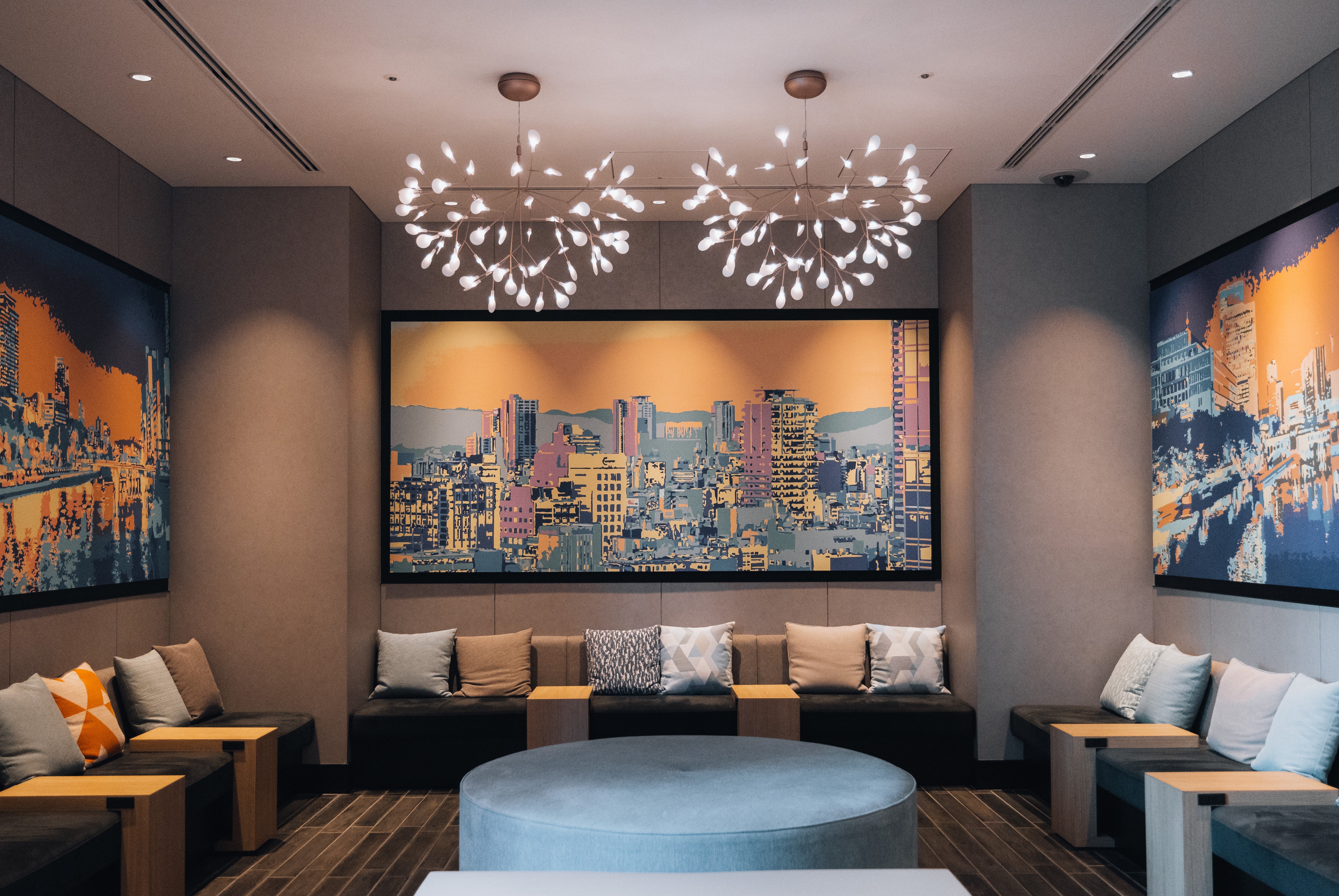Holiday Inn Express Osaka City Centre Midosuji 57/86