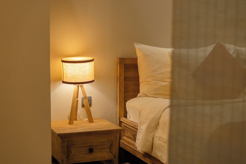 Crown Retreat Quy Nhon 40/88