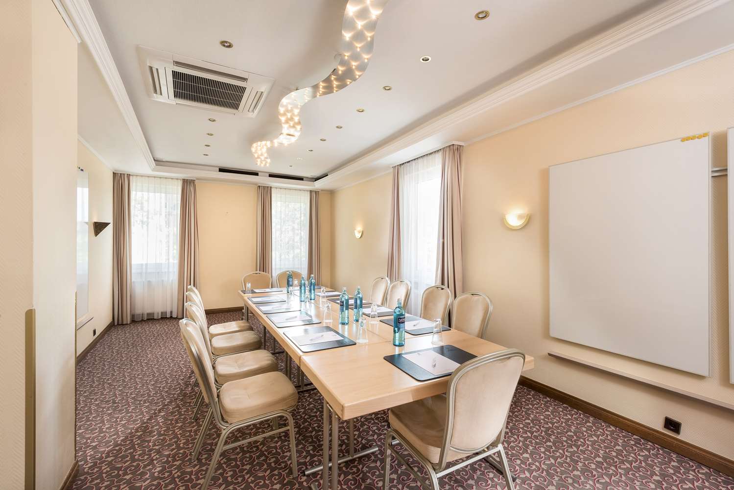 Best Western Hotel Zur Post 17/20