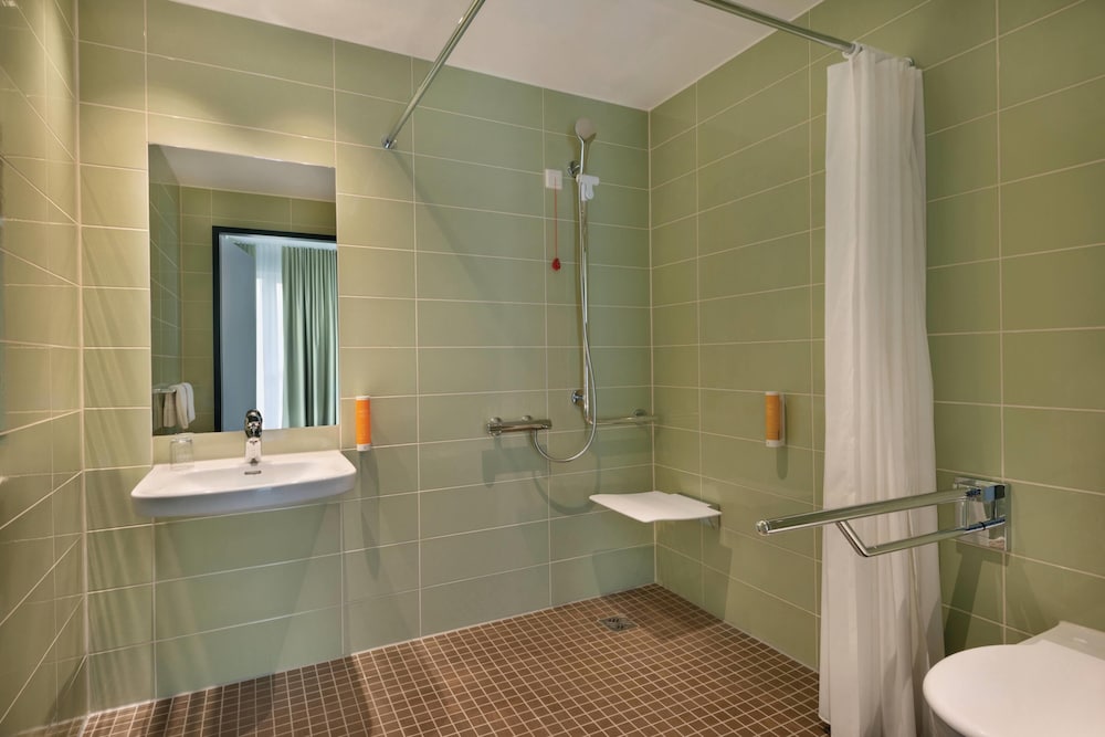 Super 8 by Wyndham Augsburg 52/53