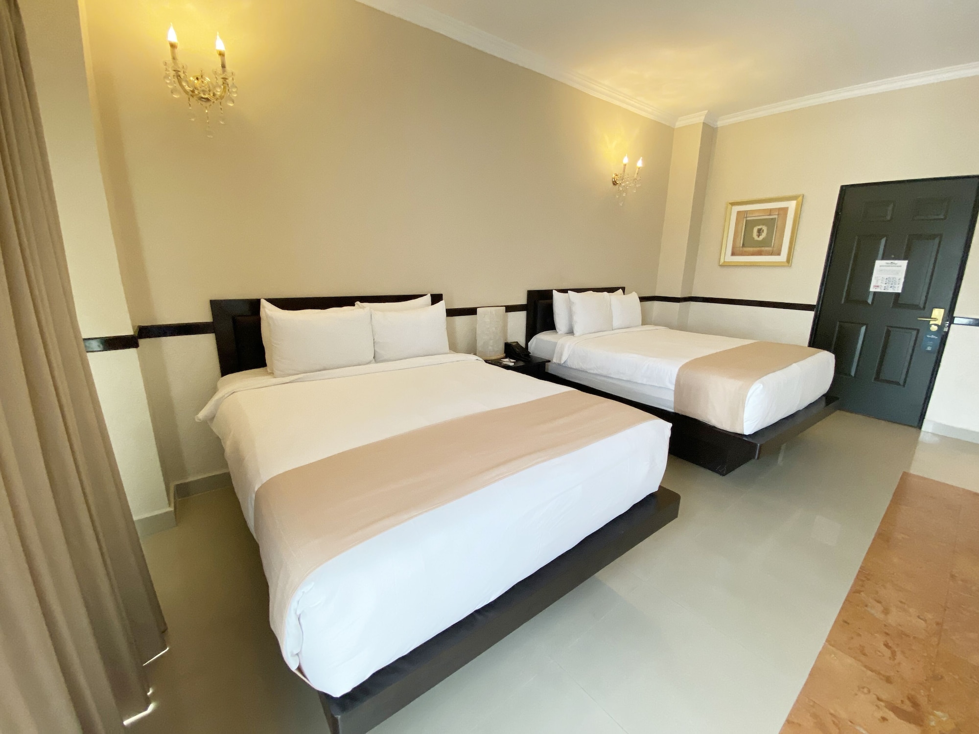 Suite, 2 Queen Beds