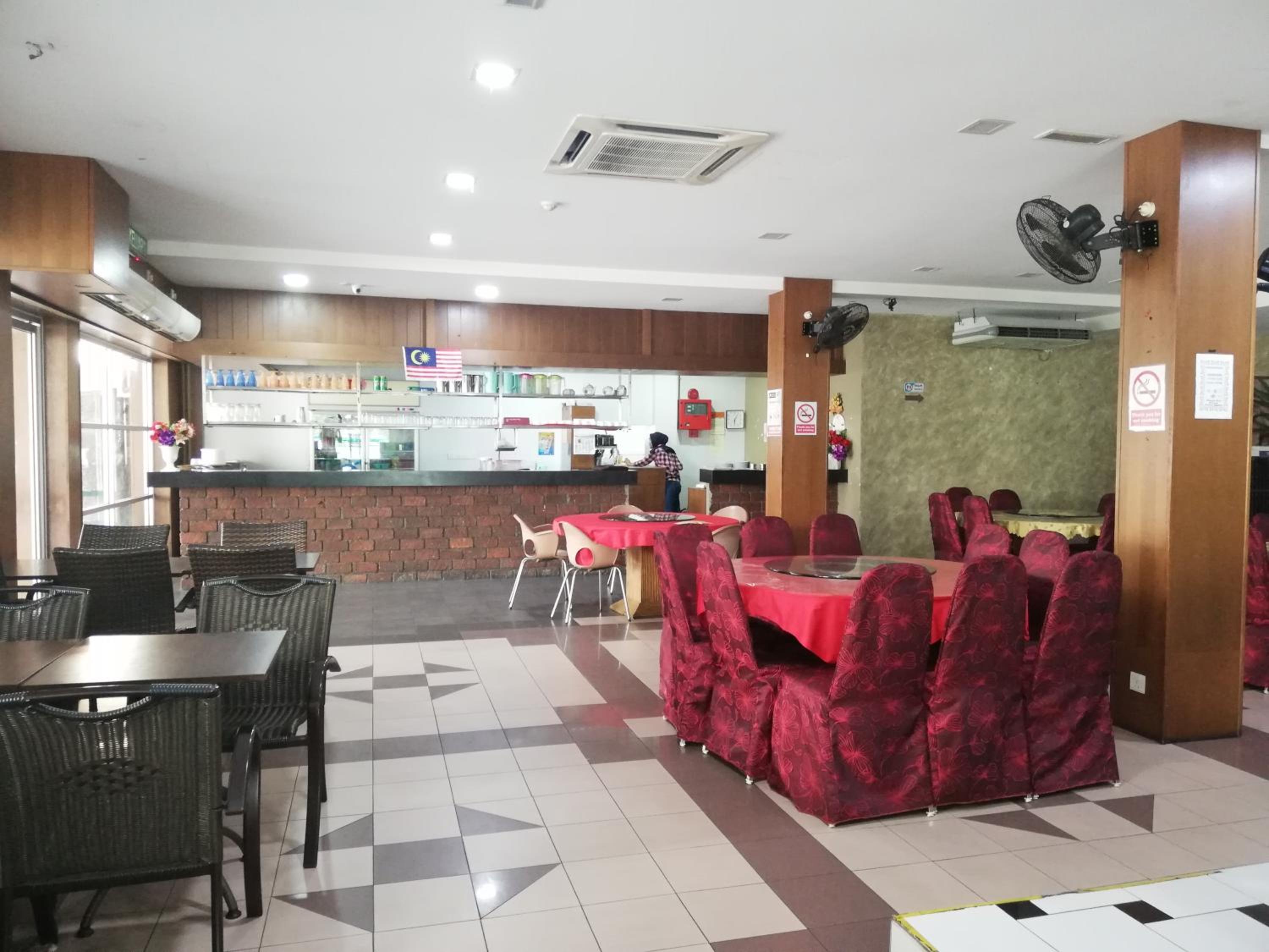 Hotel Damai 8/50