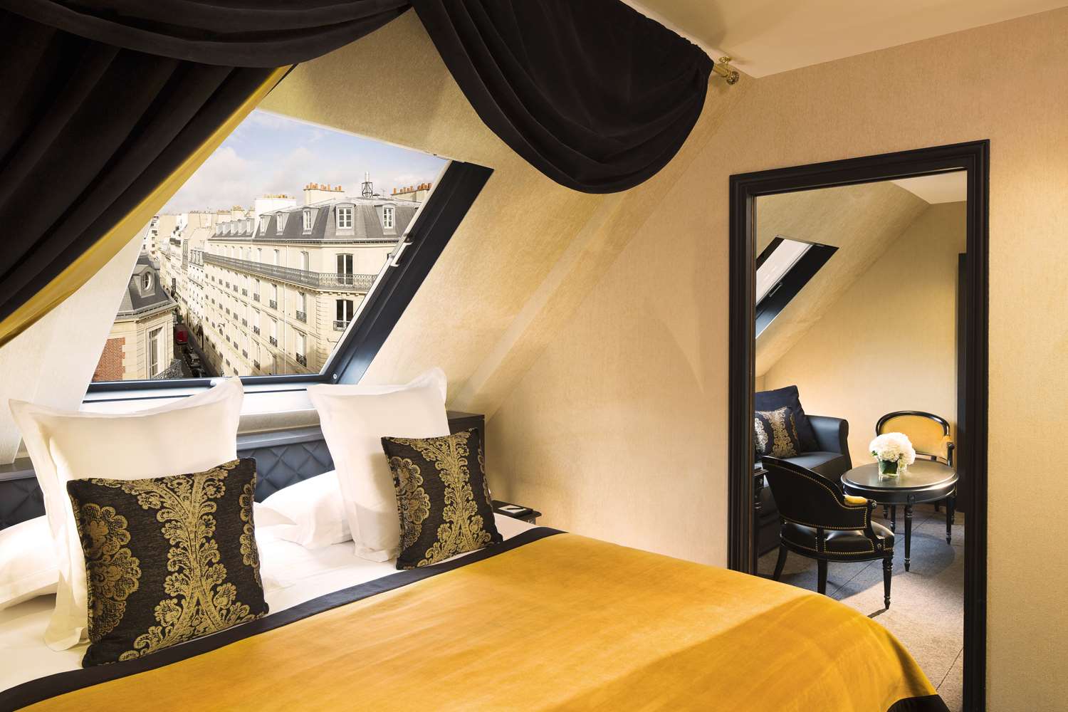 Parisienne, Junior Suite