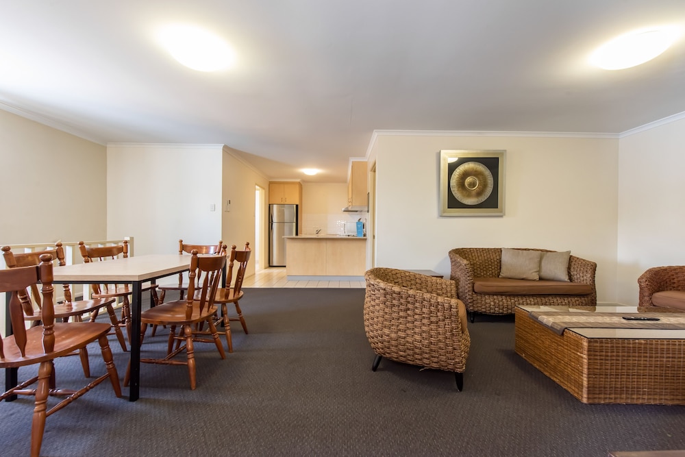 Coral Cay Resort Mackay 44/63