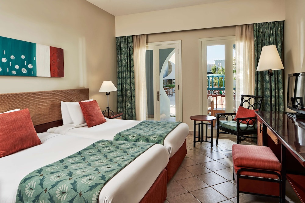 Fanadir Hotel 11/50