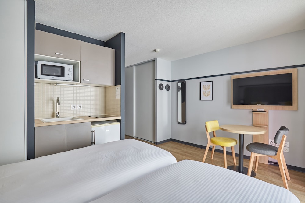 استوديو بسرير مزدوج بشرفة، Appart'hotel Odalys City - Lyon Centre Confluence 9/10