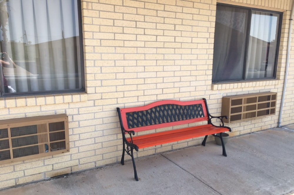Executive Inn Hebbronville 31/43