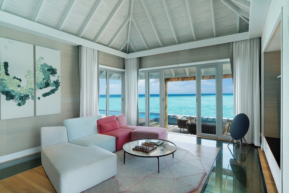 Niva Velassaru Maldives 38/53