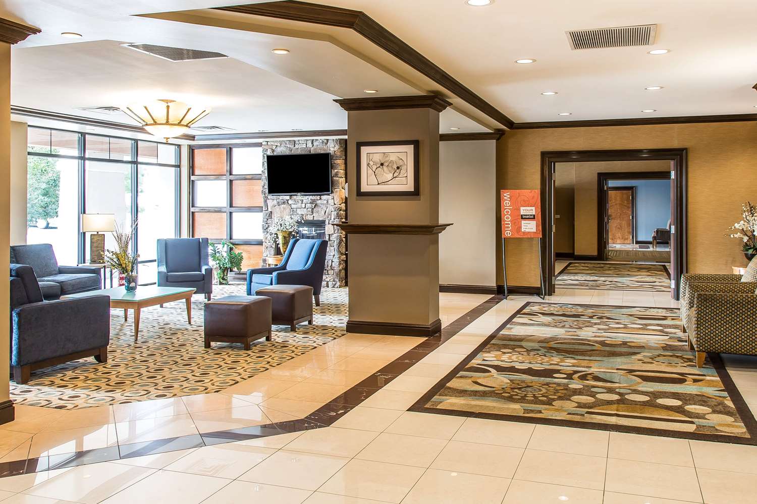 Comfort Inn and Suites Meriden 9/19