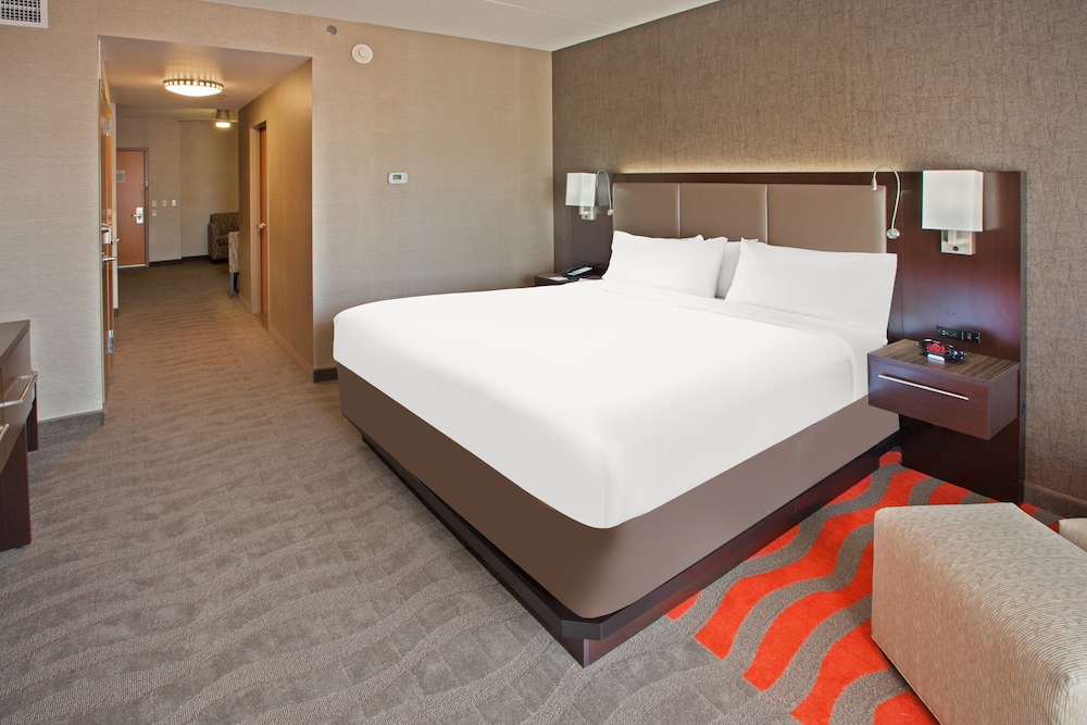 Holiday Inn Express Hotel And Suites Columbus Edinburgh 15/46