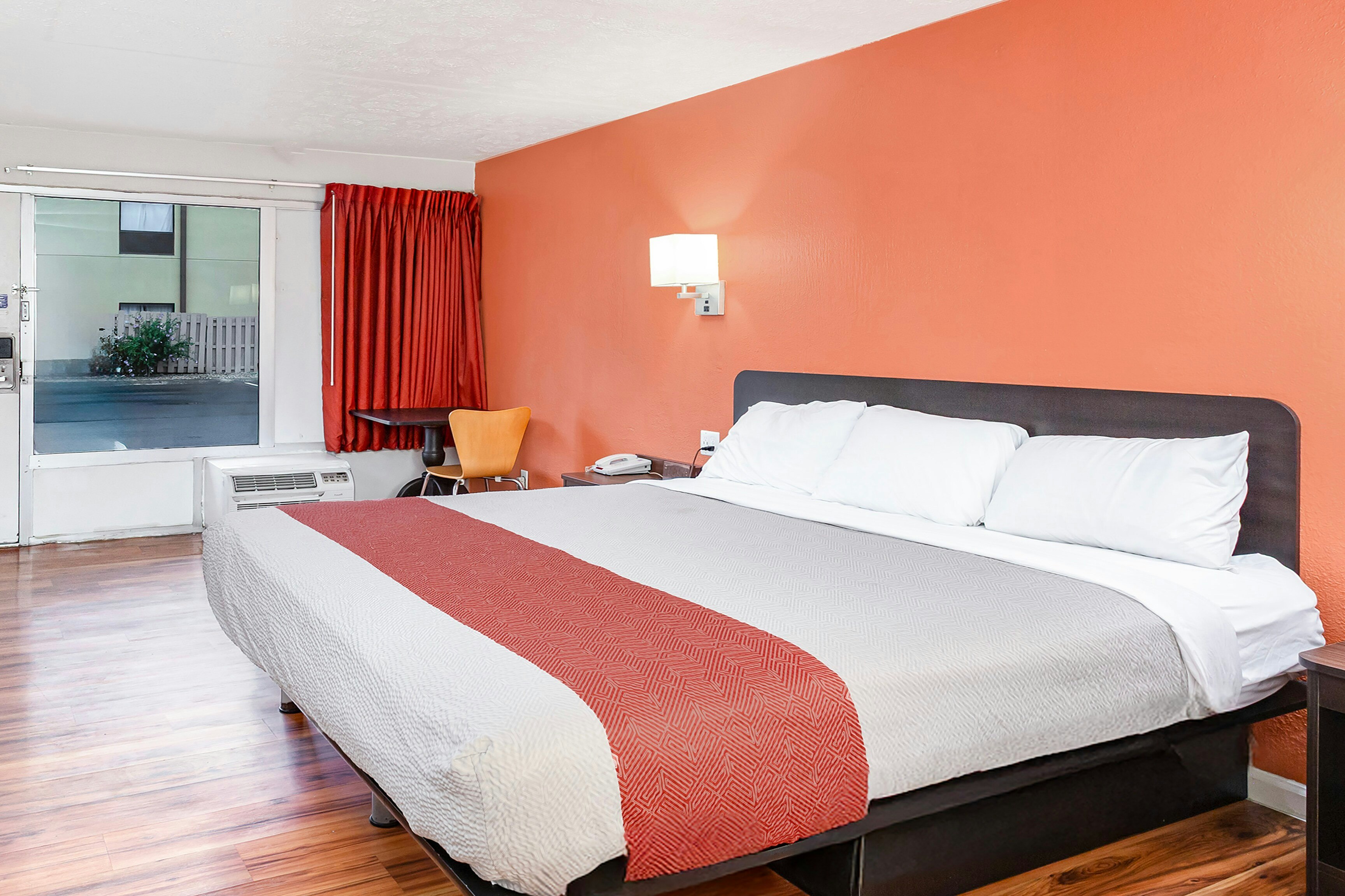 Relax Inn by OYO Columbus OH I 70 30/60