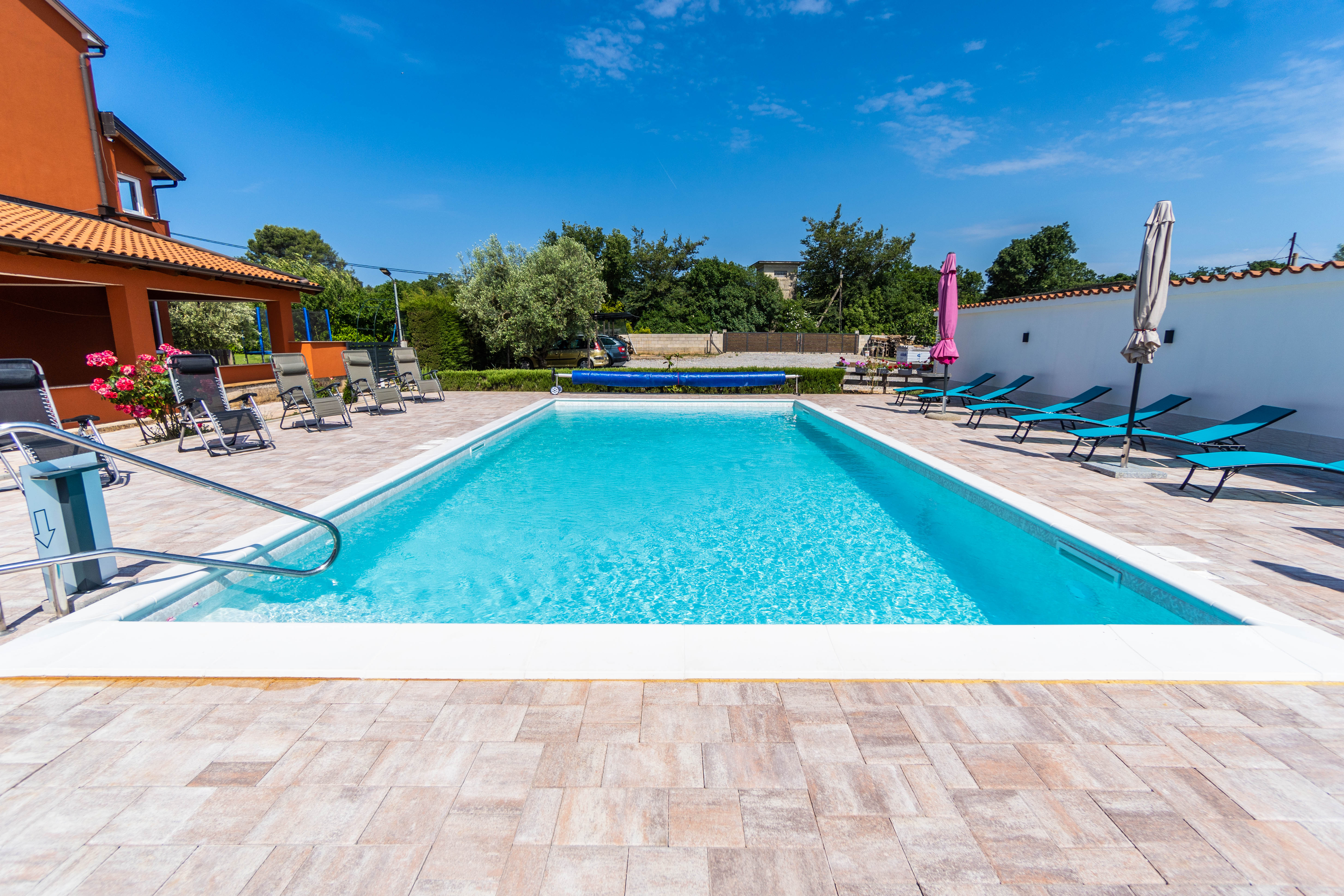 Apartments Ana Pula [VR] 55/61