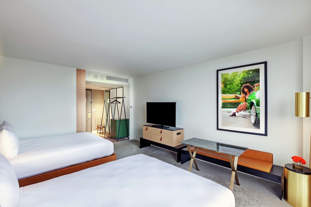 ROOM, 2 QUEEN BEDS, ACCESSIBLE
