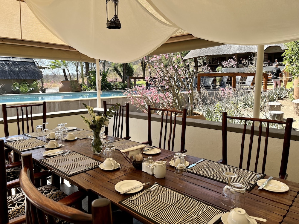 Milima Big 5 Safari Lodge 34/50