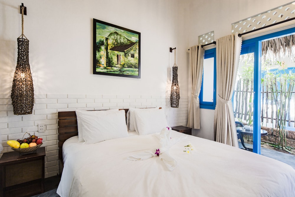 Cashew Tree Bungalow 26/65