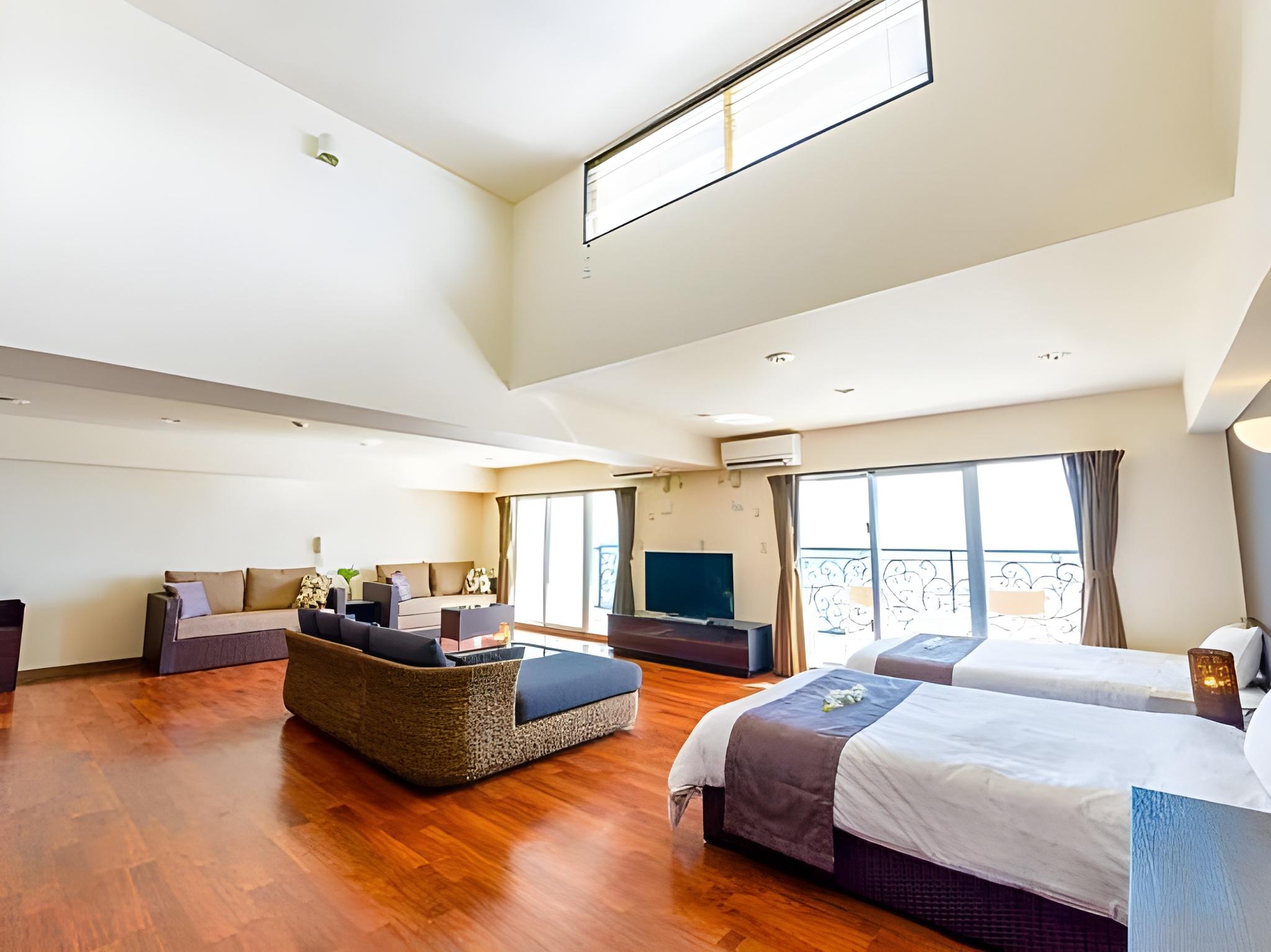 Top, Twin Beds, Ocean View, Top Floor