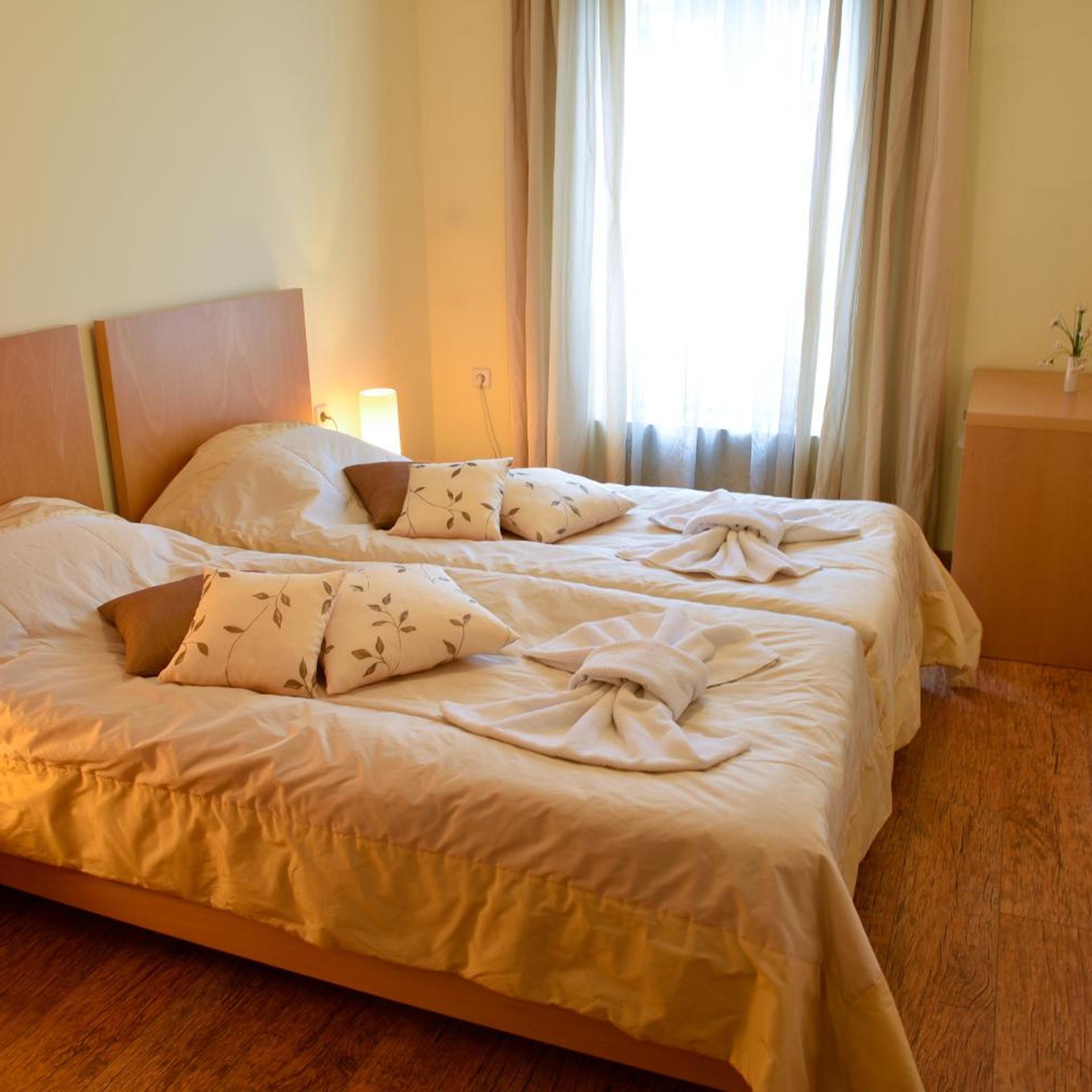 شقة بغرفتي نوم، Bojur & Bojurland Apartment Complex 4/7