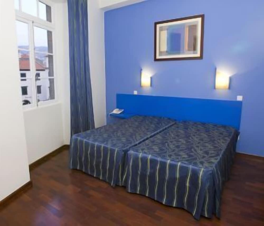 RESIDENCIAL CHAFARIZ 9/20