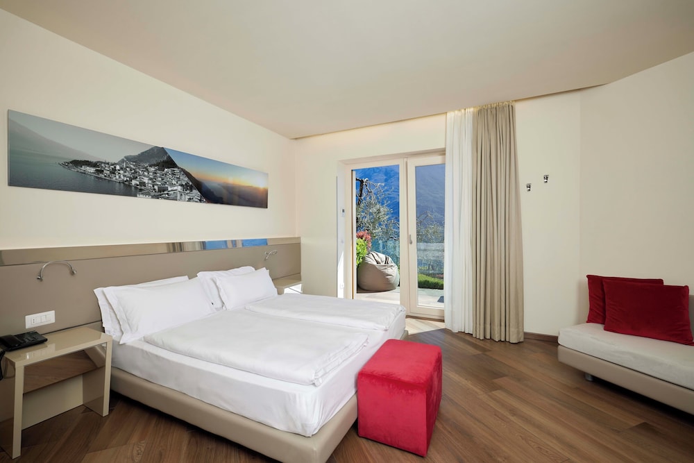 Hotel Atilius Adults Only 7/46