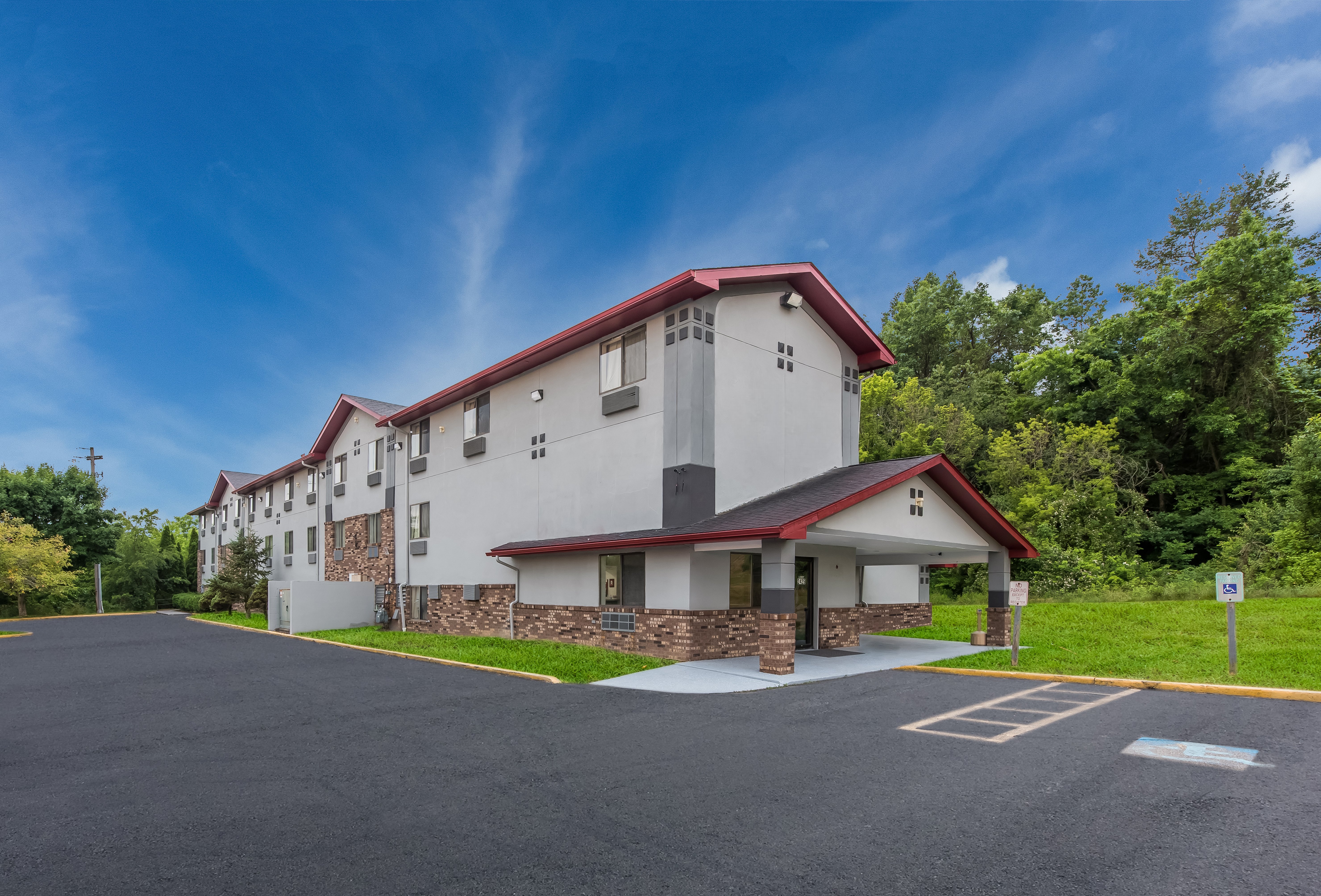 Red Roof Inn Mansfield 2/26