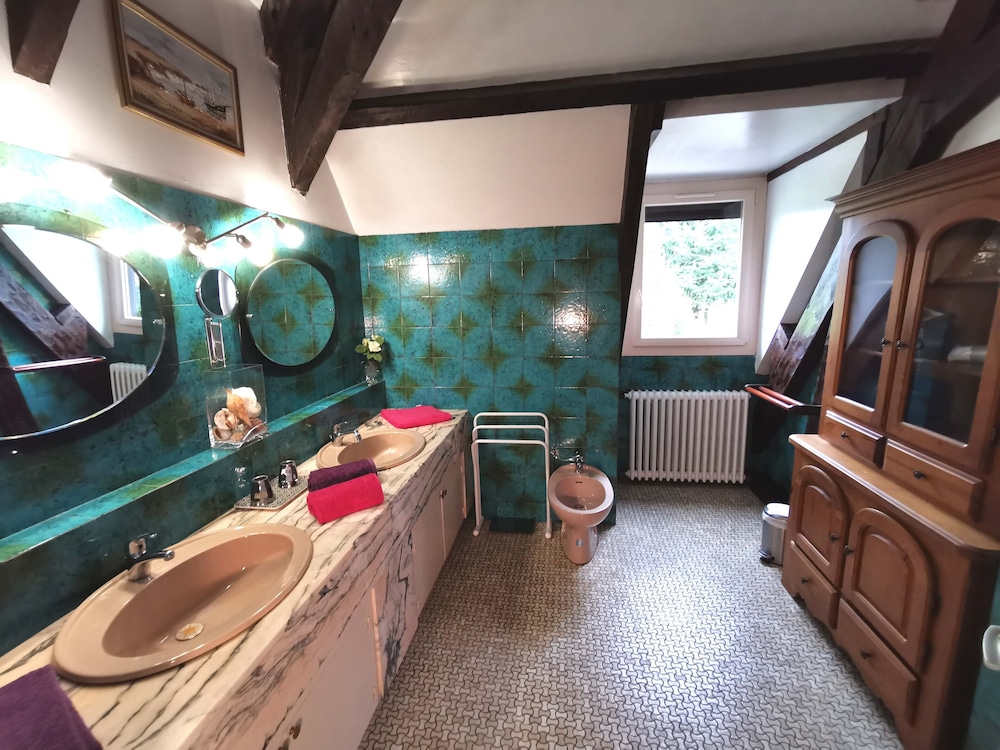 Chambres D'hôtes La Demeure Aux Pins 23/42