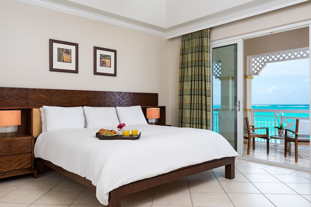 Alexandra Resort 3/32
