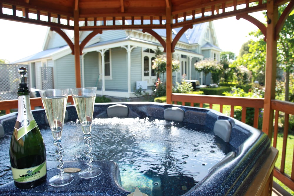 The Lilac Rose Boutique Bed and Breakfast 4/48