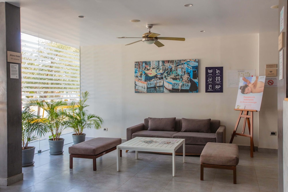 CASA ANDINA STANDARD TALARA 35/57