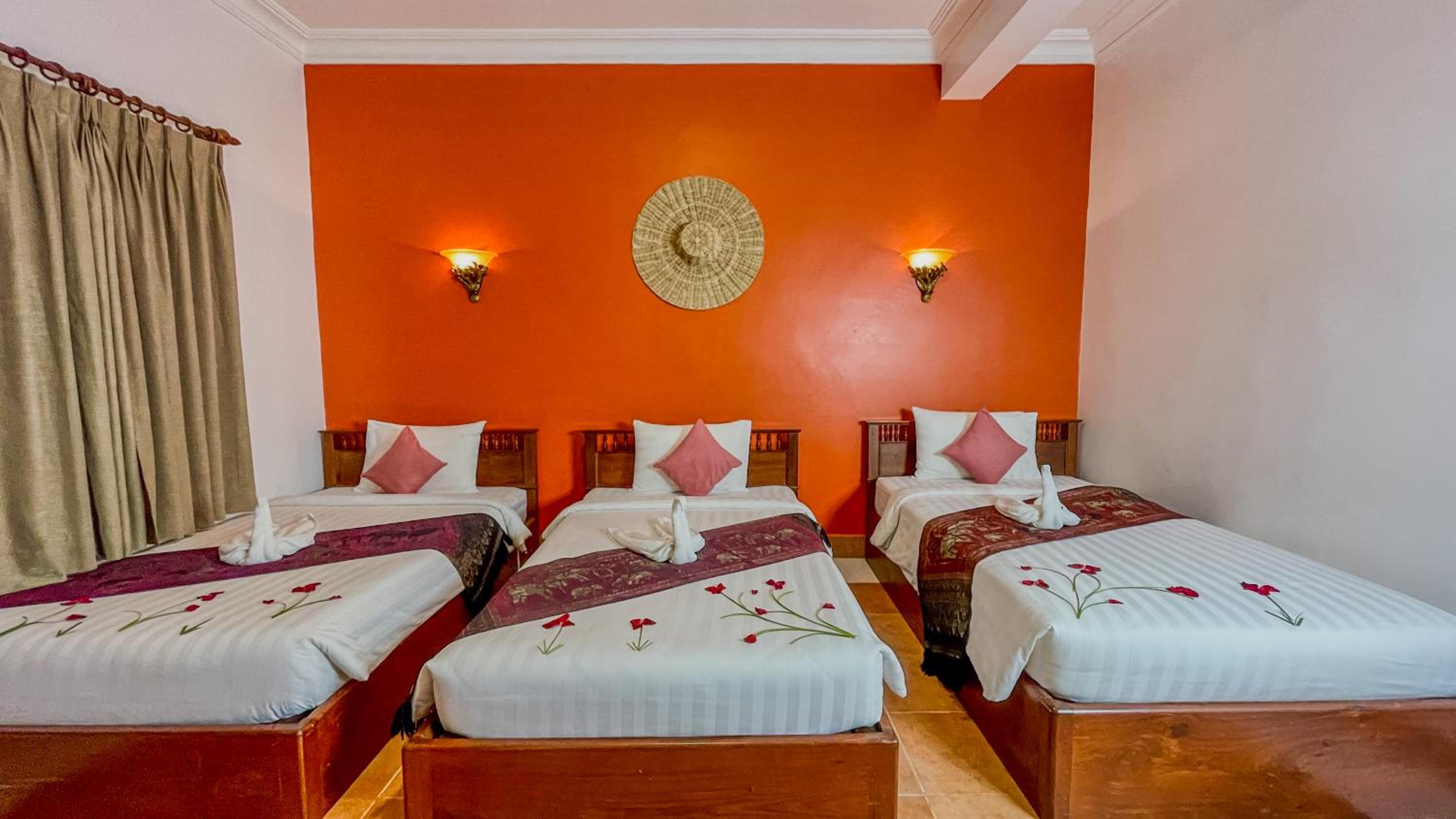 Amiral Hotel 13/38