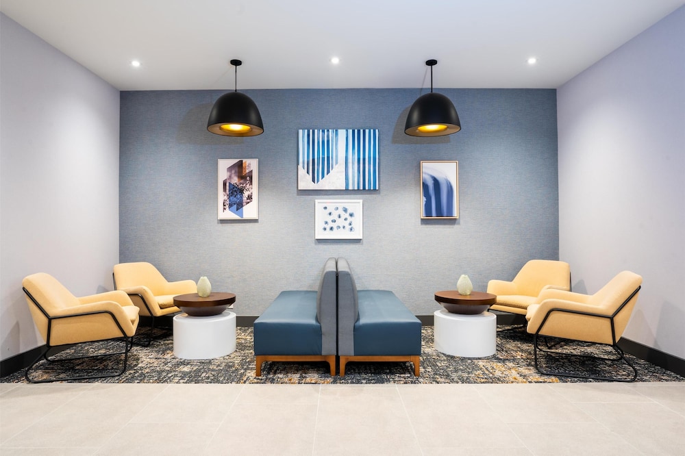 Hyatt Place Eagle Pass 30/50