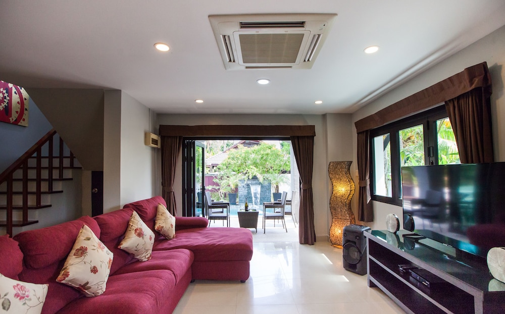 Baan Santhiya Krabi Villas 28/50